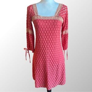 Solitaire Dress Size Small Coral Pink Coin‎ Crochet with Pale Pink Lace Detail